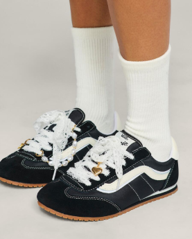 Vans Super LowPro negro de perfil bajo