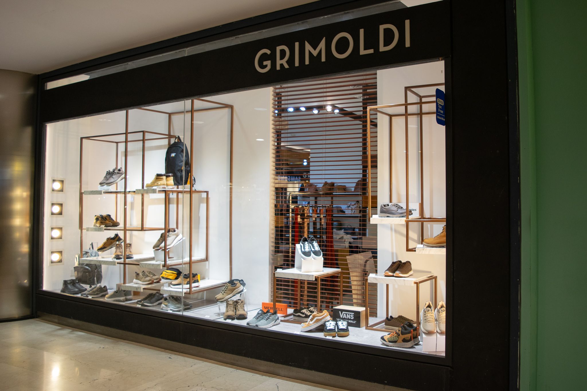 Local Grimoldi Galerías Pacífico