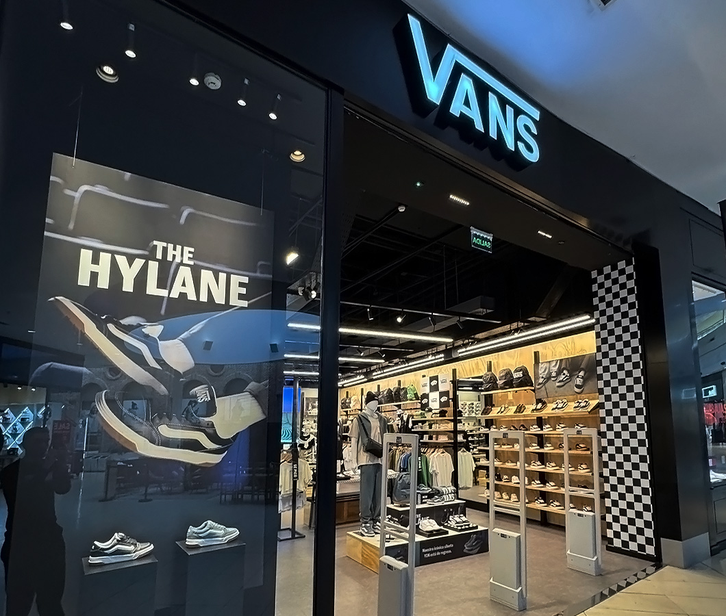 Vans Alto Rosario en Alto Rosario Shopping, Rosario